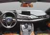 Photo tableau de bord d'une BMW i8 Roadster